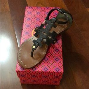 Tory Burch - chandler thong. EXCELLENT CONDITION